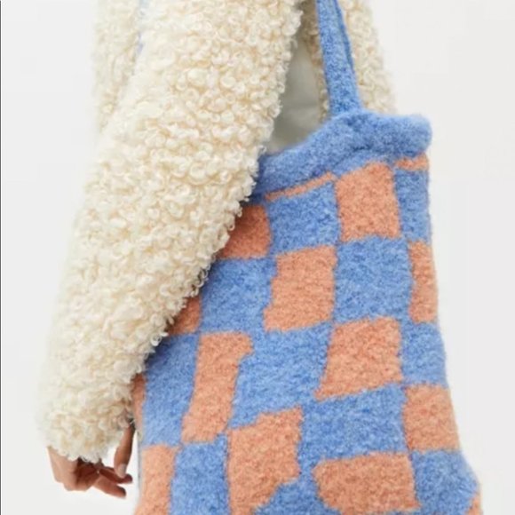 COPY - New! Urban Outfitters Emy knit tote bag NWT - Picture 3 of 5